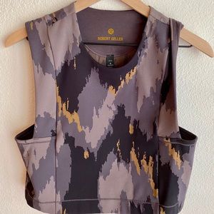 Lululemon Robert Gellar Tank